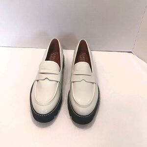 Franco Sarto L-Colton Lug Sole Penny Loafer Off-White Patent Leather Sz 8.5